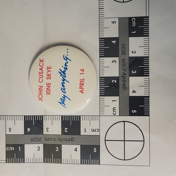 Lot of 1980s Movie Buttons - Picture 5 of 10